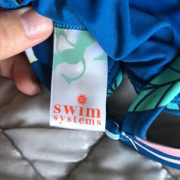 Swim Systems Floral Bikini Top Size Small - Picture 4 of 5
